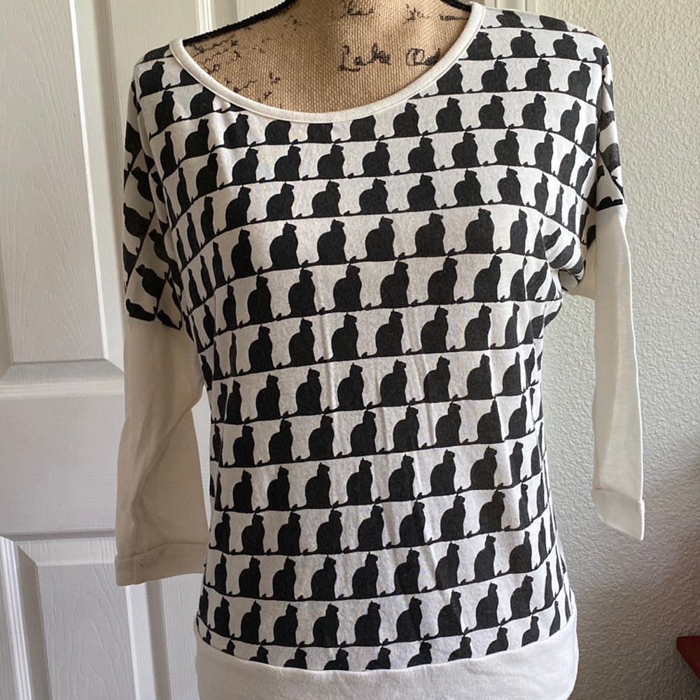 TEE by BIG STAR | 3/4 Sleeve Cat Top | Small